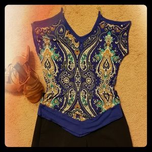 Paisley blue top with chain detail sz XS
